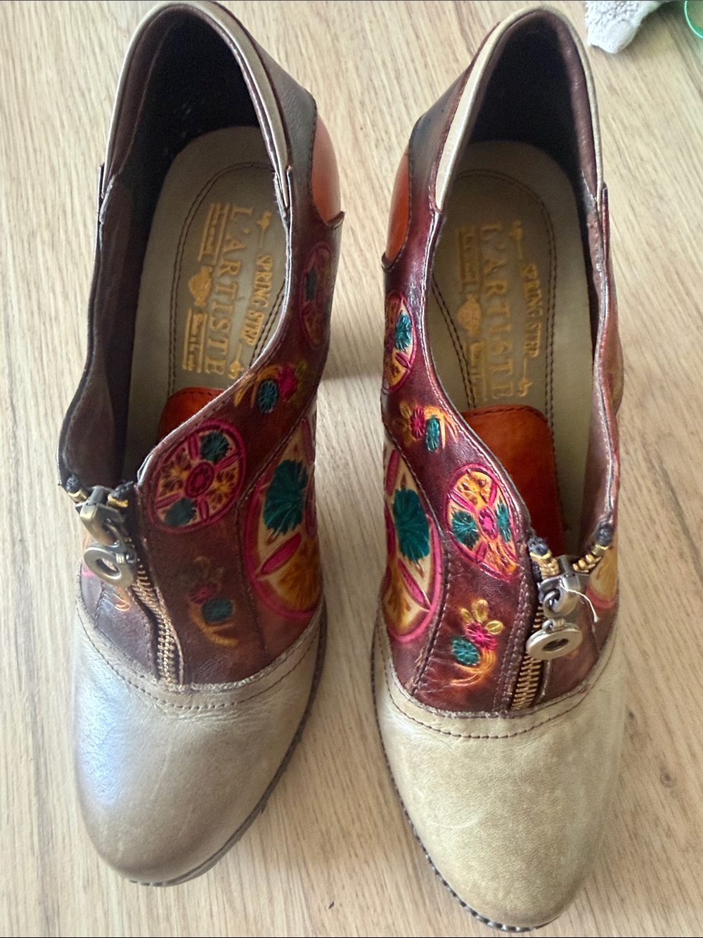 Artiste Multicolor Embroidered Leather Heeled Ankle Boots in Brown and Cream